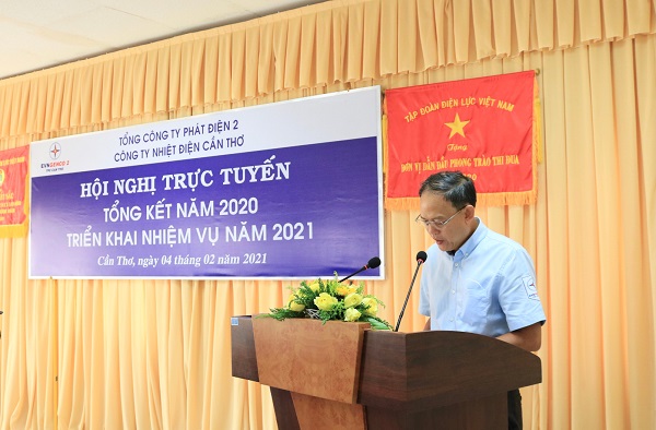 Ông Nguyễn Hữu Lộc - Phó giám đốc Công ty NĐCT trình bày báo cáo tại Hội nghị.