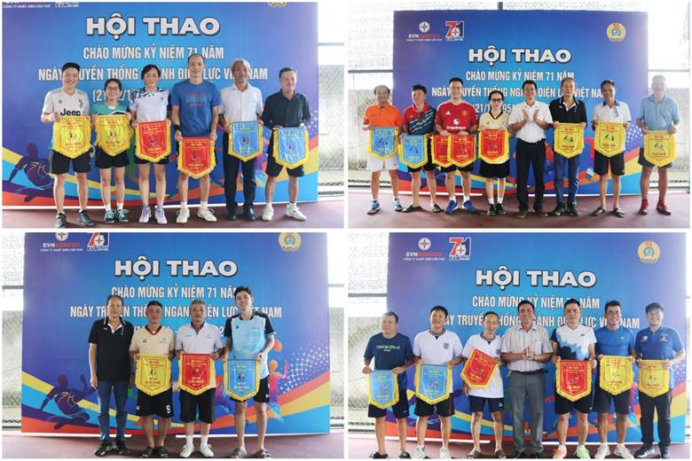 Trao cờ cho các đội thi.